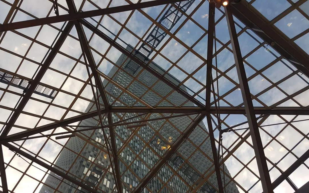 Why you should hire a commercial window cleaning company