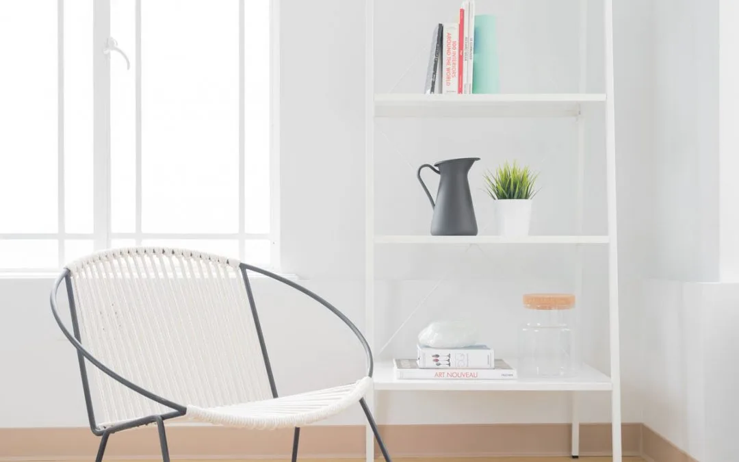 Three potential problems you risk if you clean your own windows